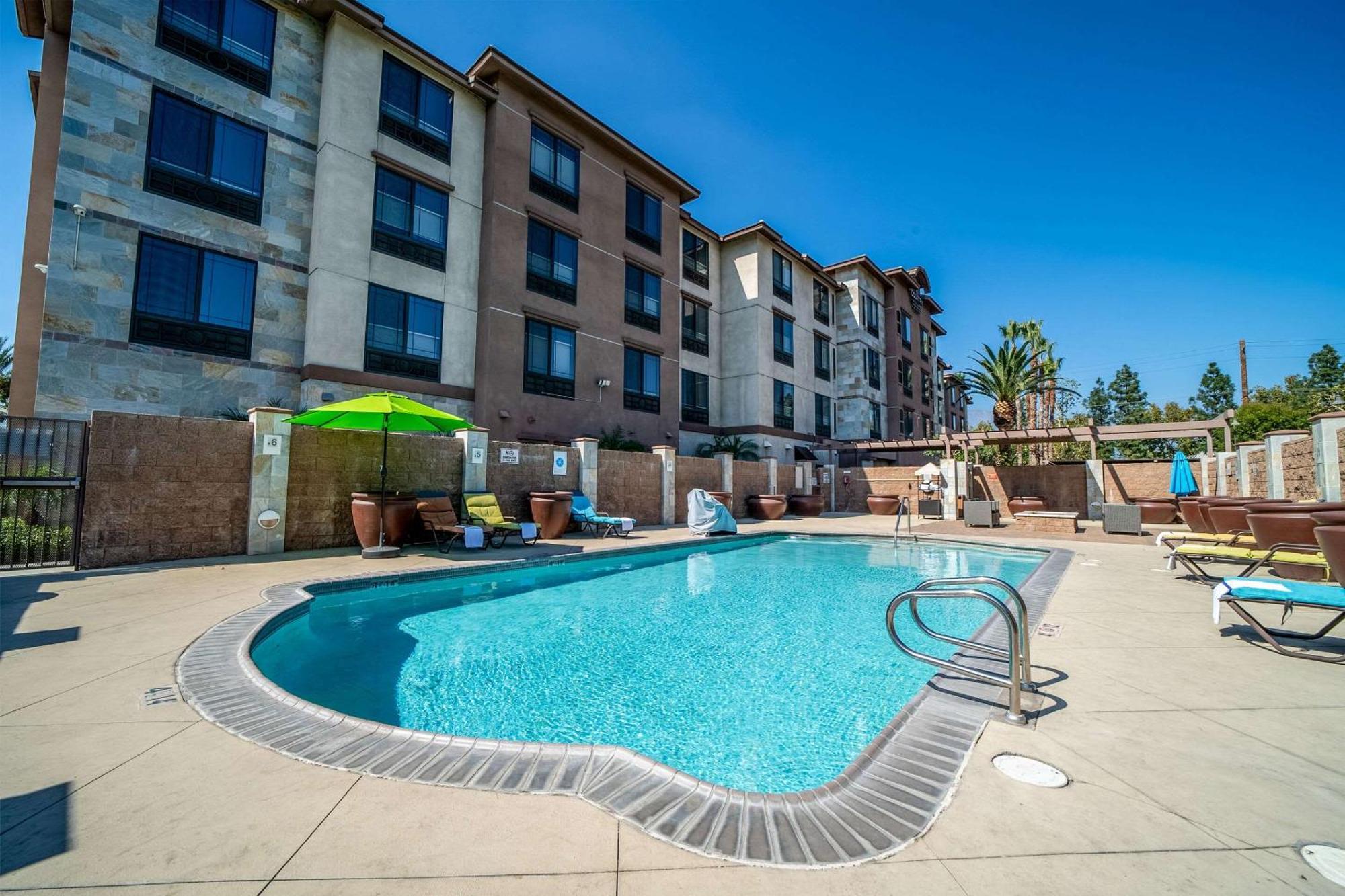 Country Inn & Suites By Radisson, Ontario At Ontario Mills, Ca Zewnętrze zdjęcie